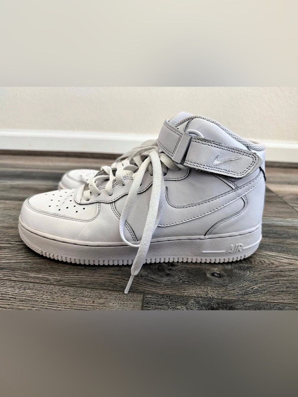 Nike Air Force 1 Mid High-Top Sneakers White US 10.5